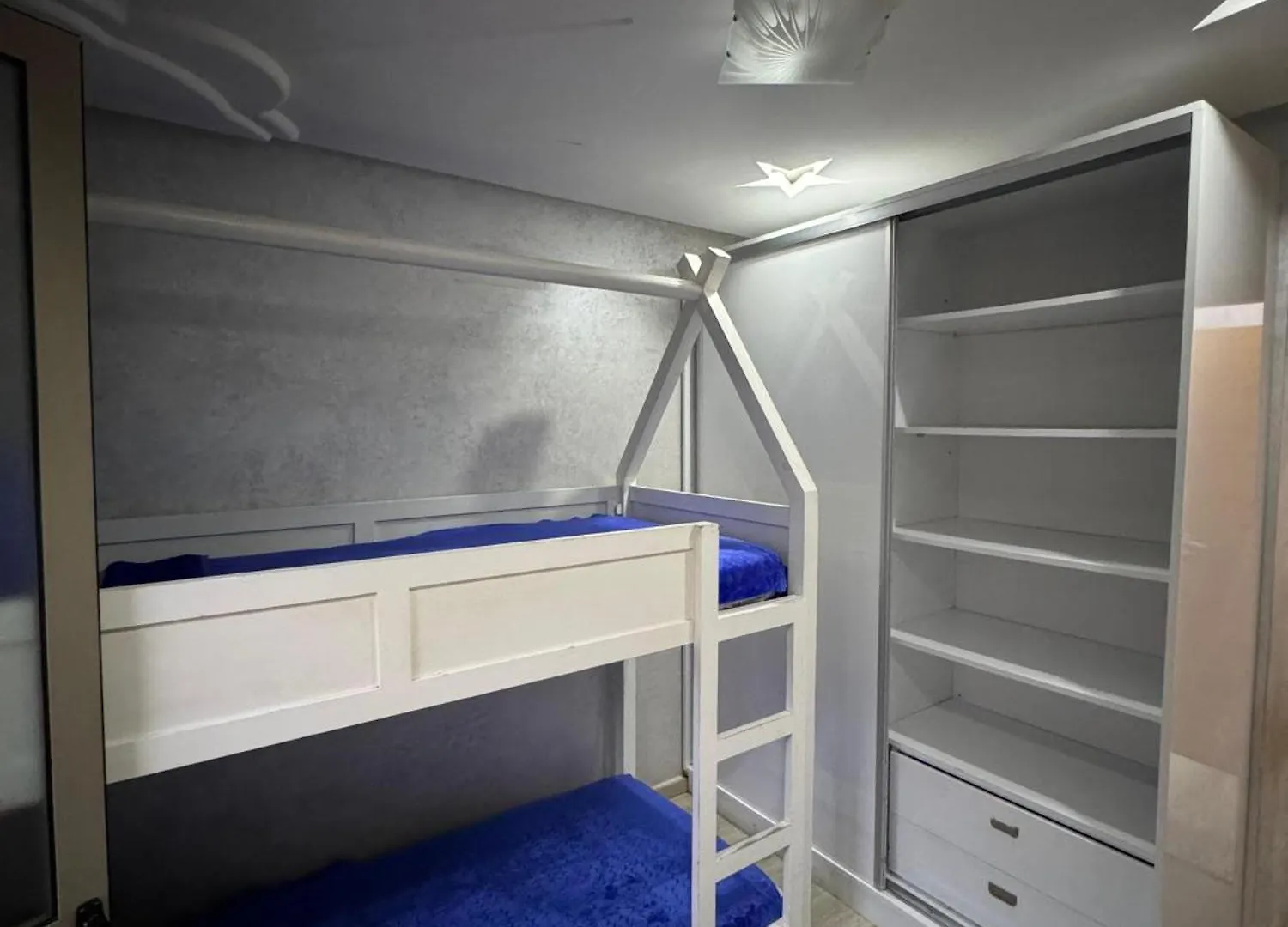 Fares Apartement Agadir 0*,  Maroc